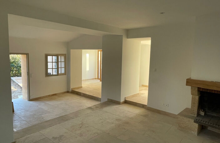 PLASCASSIER / VILLA ENTIÈREMENT RÉNOVÉE — photo 5