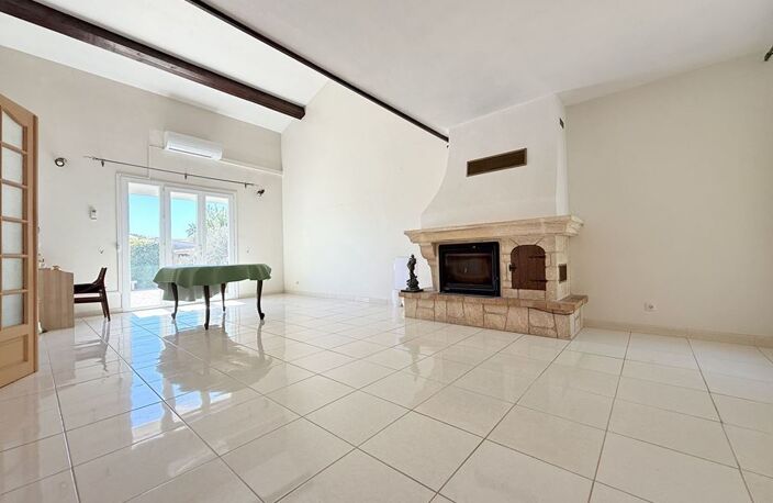 Villa - 140m ² — photo 3