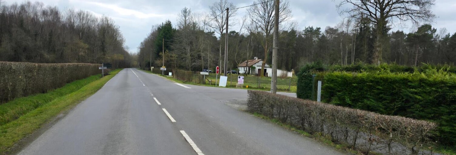 Terrain  857 m² à vendre à La Ferté-en-Ouche (61550)