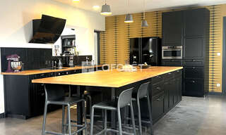 Maison 8 Pièces 222 m² à vendre à Templeuve-en-Pévèle (59242)