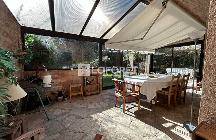 Maison Saint Laurent Du Var 4 pièce(s) 85 m2 — photo 4