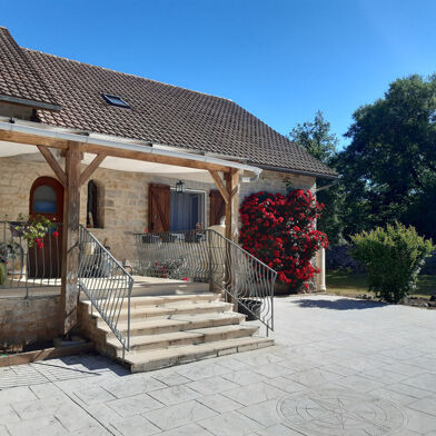 Maison 8 pièces 347000 €