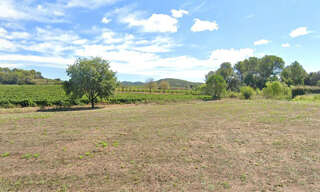 Terrain  2551 m² à vendre à Pierrefeu-du-Var (83390)