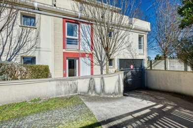 Appartement 3 pièces 228975 €