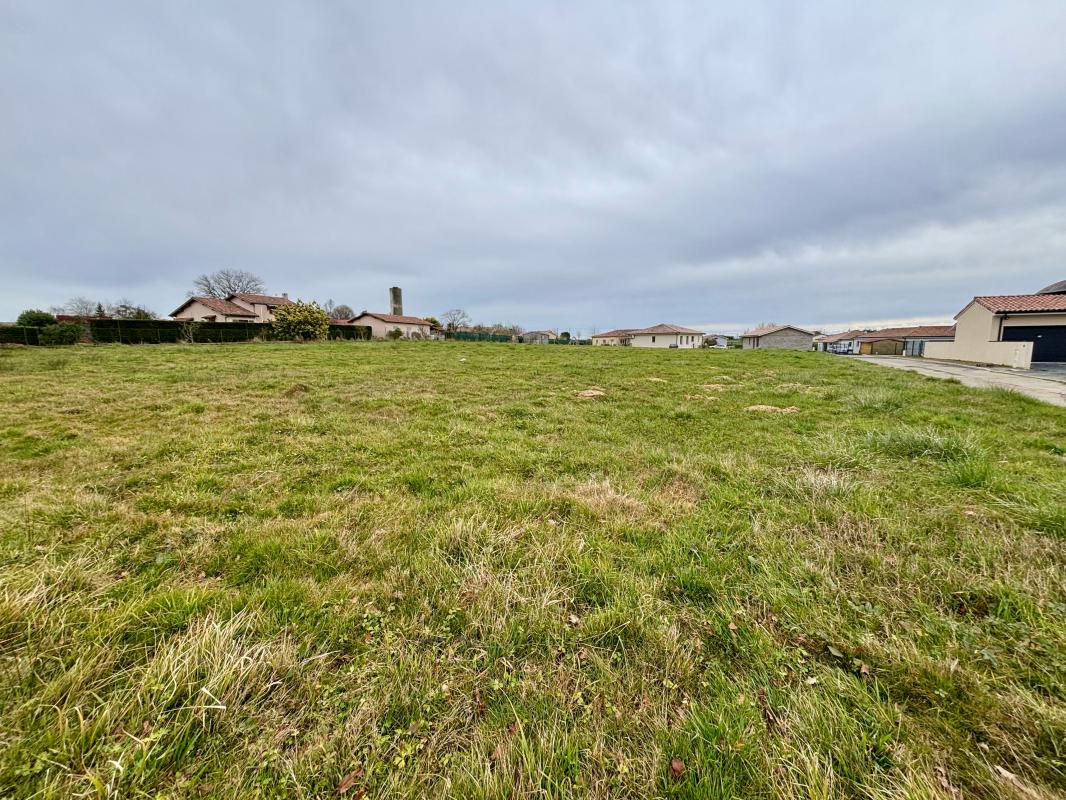 Terrain  à vendre Vergoignan 32720