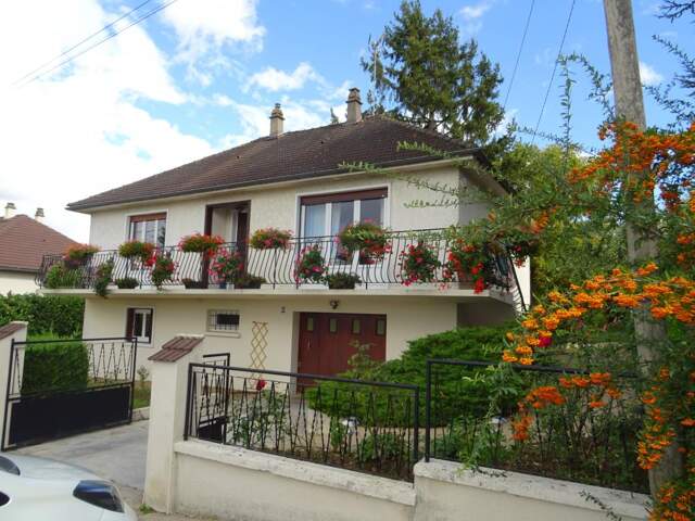Maison À Vendre — photo du bien