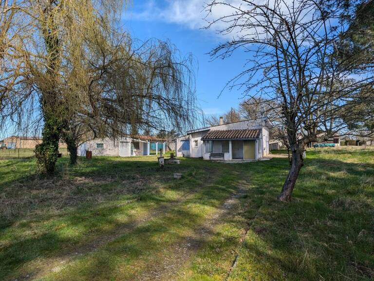 Maison À Vendre GAILLAN en MEDOC — photo 1