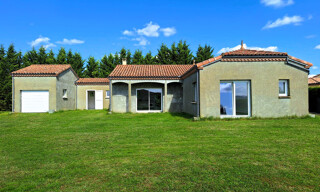 Maison 4 Pièces 131 m² à vendre à Saint-Mont (32400)