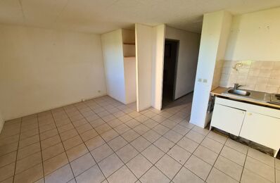 location appartement 650 € CC /mois à proximité de La Seyne-sur-Mer (83500)