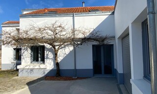 Maison 9 Pièces 232 m² à vendre à Port-Saint-Père (44710)
