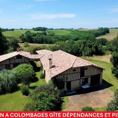 Maison 10 pièces 369600 €