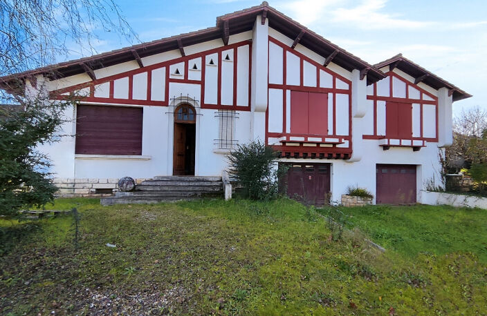 Maison 153 m2 avec deux garages et jardin — photo 2