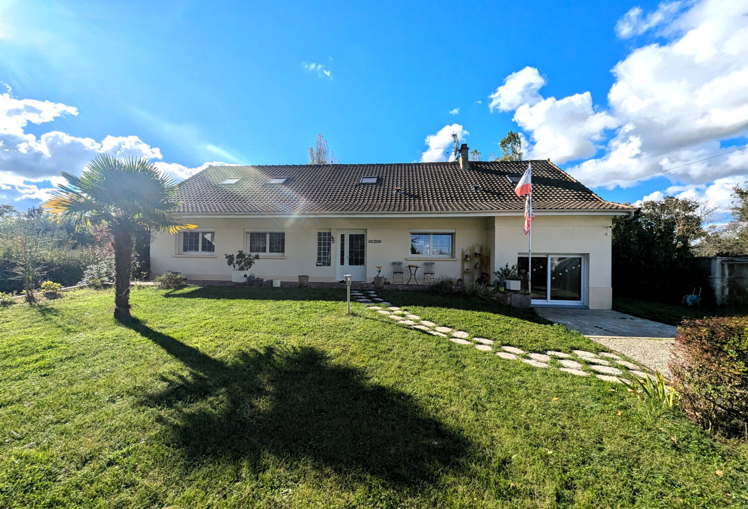 Saint-Maurice -sur-Fessard, maison familiale 217 m2 sur terr — photo 1