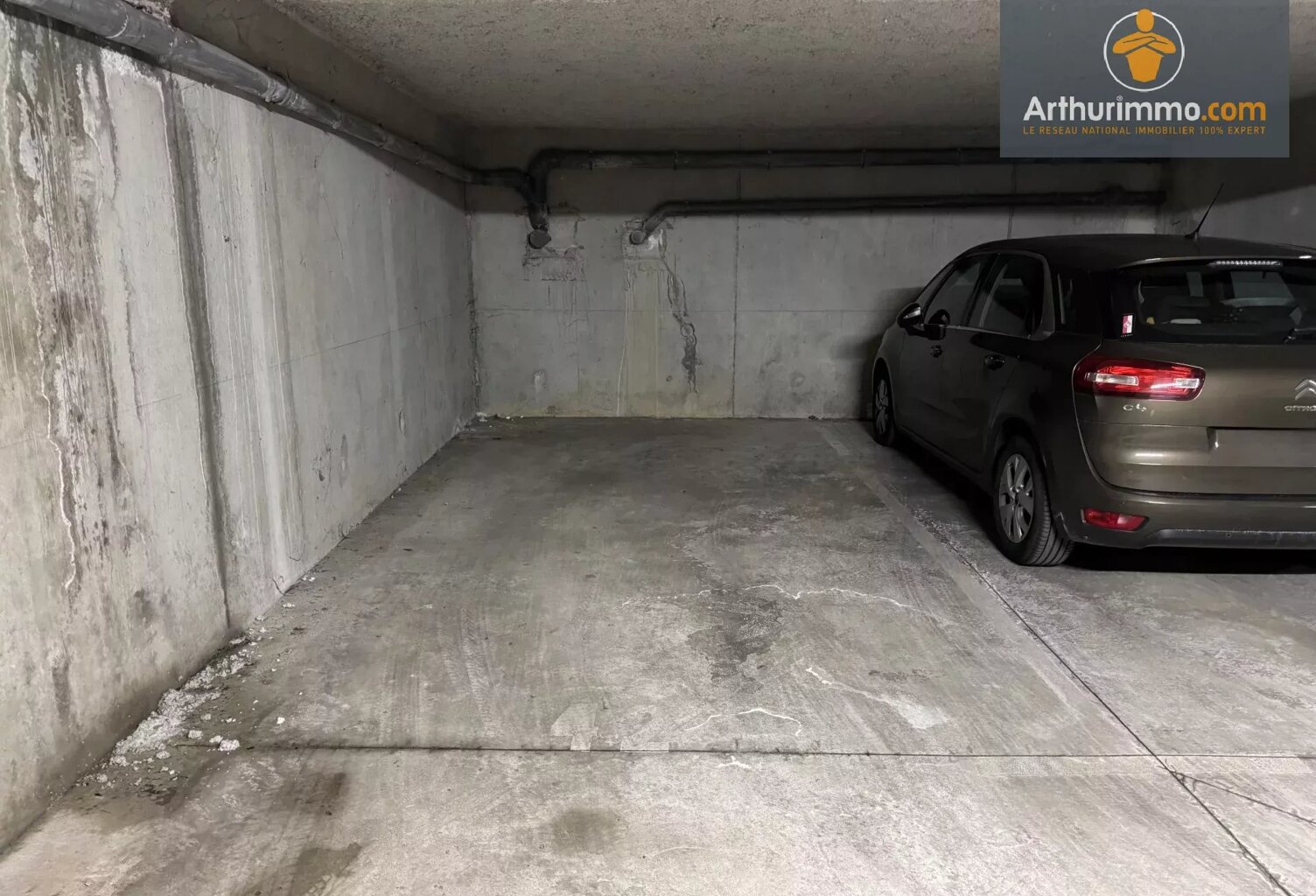 Compiègne, place de parking en sous sol — photo 1
