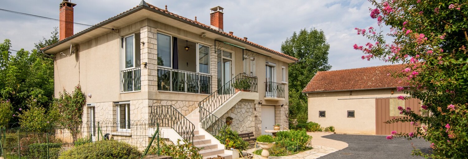 Maison 6 Pièces 143 m² à vendre à Saint-Céré (46400)