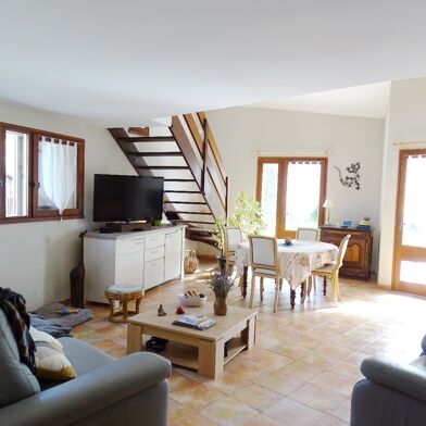 Maison 6 pièces 415000 €