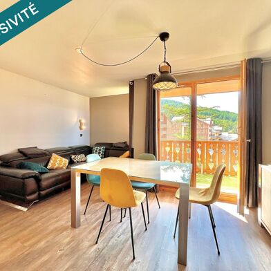 Appartement 4 pièces 271000 €