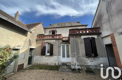 vente immeuble 135 000 € à proximité de La Cour-Marigny (45260)