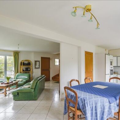 Maison 7 pièces 539000 €