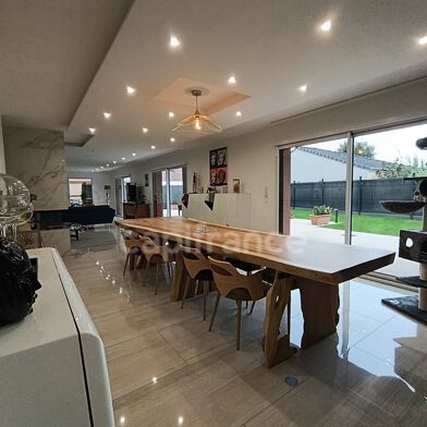 Maison 11 pièces 1469000 €