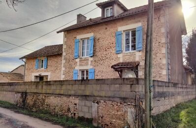 vente maison 159 000 € à proximité de Sanxay (86600)