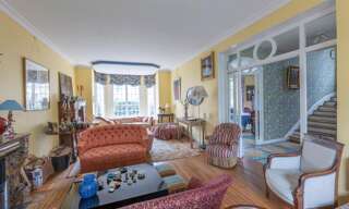 Maison 9 Pièces 243 m² à vendre à Versailles (78000)