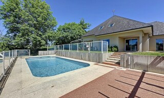 Maison 8 Pièces 194 m² à vendre à Sainte-Radegonde (12850)
