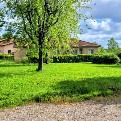 Terrain  90000 €