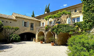 Maison 12 Pièces 360 m² à vendre à Uzès (30700)