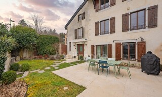 Maison 6 Pièces 250 m² à vendre à Gex (01170)