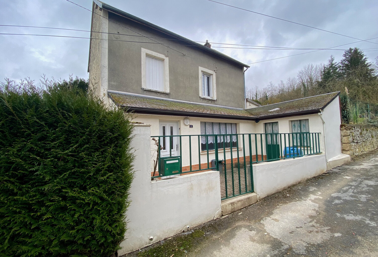 Maison ancienne à rénover — photo 1