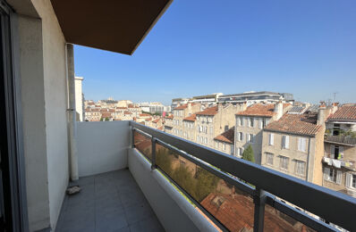 location appartement 573 € CC /mois à proximité de Marseille 8 (13008)