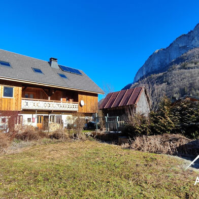 Maison 9 pièces 468000 €