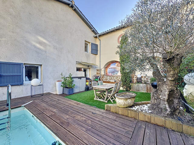 MAISON/APPARTEMENT 67,22m2 Carrez (87.88m2 surface plancher) — photo du bien