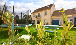 Maison 9 Pièces 192 m² à vendre à Les Essarts-le-Roi (78690)