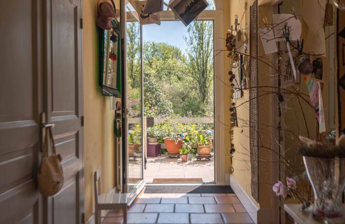 BELLE TRADITIONNELLE - 220 M2 - 5 CH - STUDIO - 4822 M2 — photo 2
