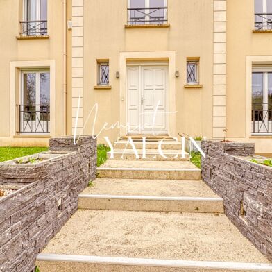 Maison 7 pièces 679000 €