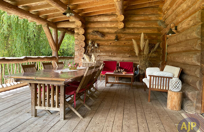 Maison fuste 4 ch avec terrain de 2,5 ha — photo 2