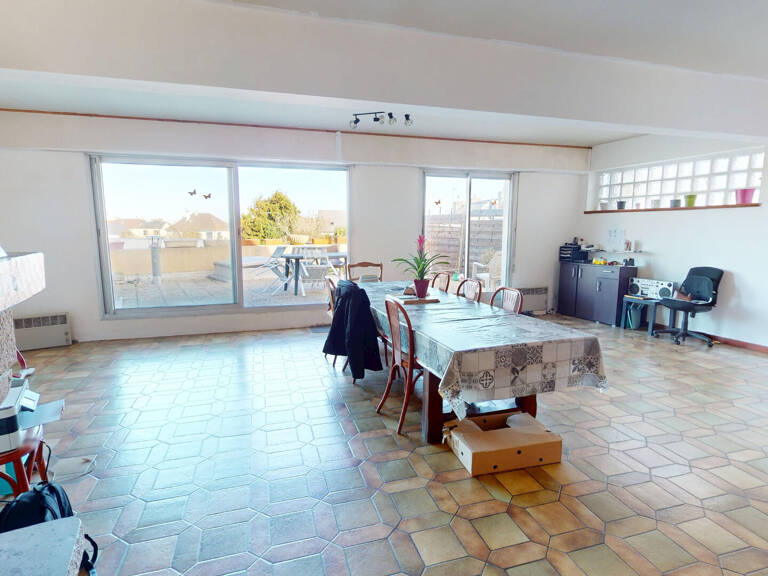 MAISON DANS LE CENTRE D'EQUEURDREVILLE — photo 1