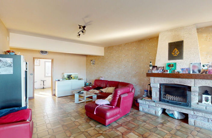 MAISON DANS LE CENTRE D'EQUEURDREVILLE — photo 3