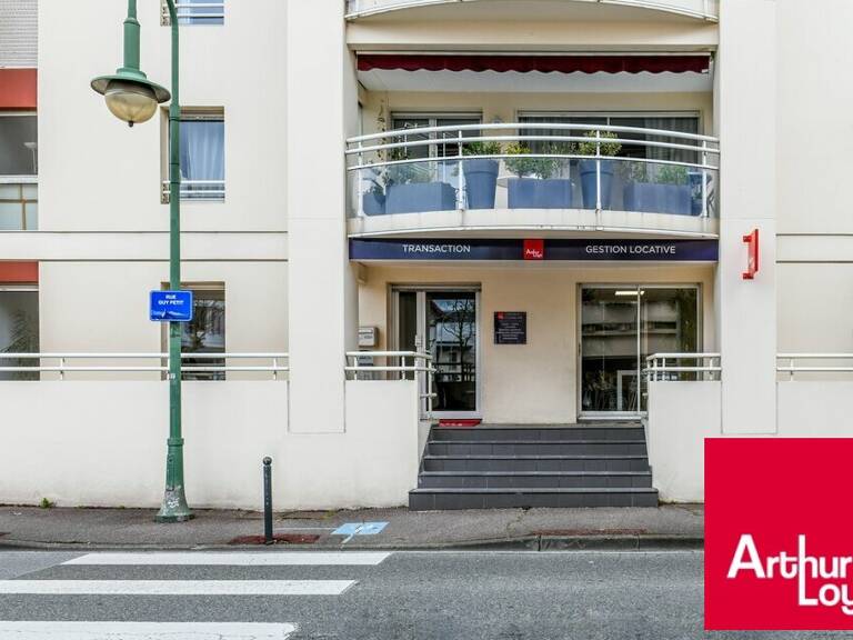 BUREAUX à VENDRE — photo 1