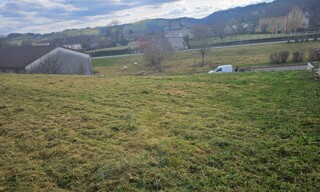 Terrain  844 m² à vendre à Maurs (15600)