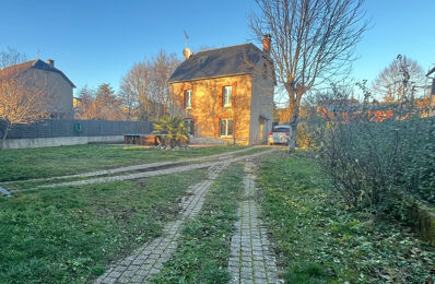 location maison 750 € CC /mois à proximité de Saint-Geniez-d'Olt (12130)