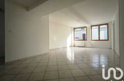 location appartement 690 € CC /mois à proximité de Panissières (42360)