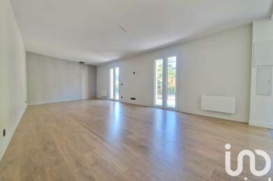 Maison 5 pièces 599000 €