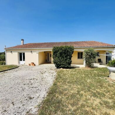 Maison 7 pièces 270300 €