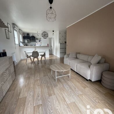 Appartement 4 pièces 235000 €