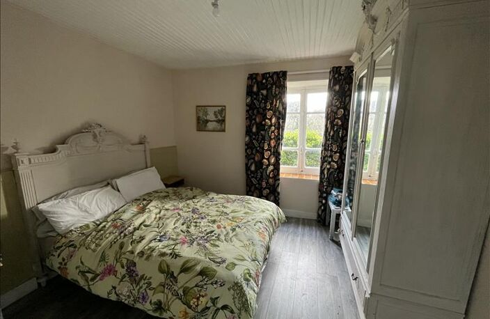 Maison en pierre de 5 pièces principales — photo 2