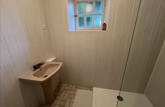 Maison en pierre de 5 pièces principales — photo 4