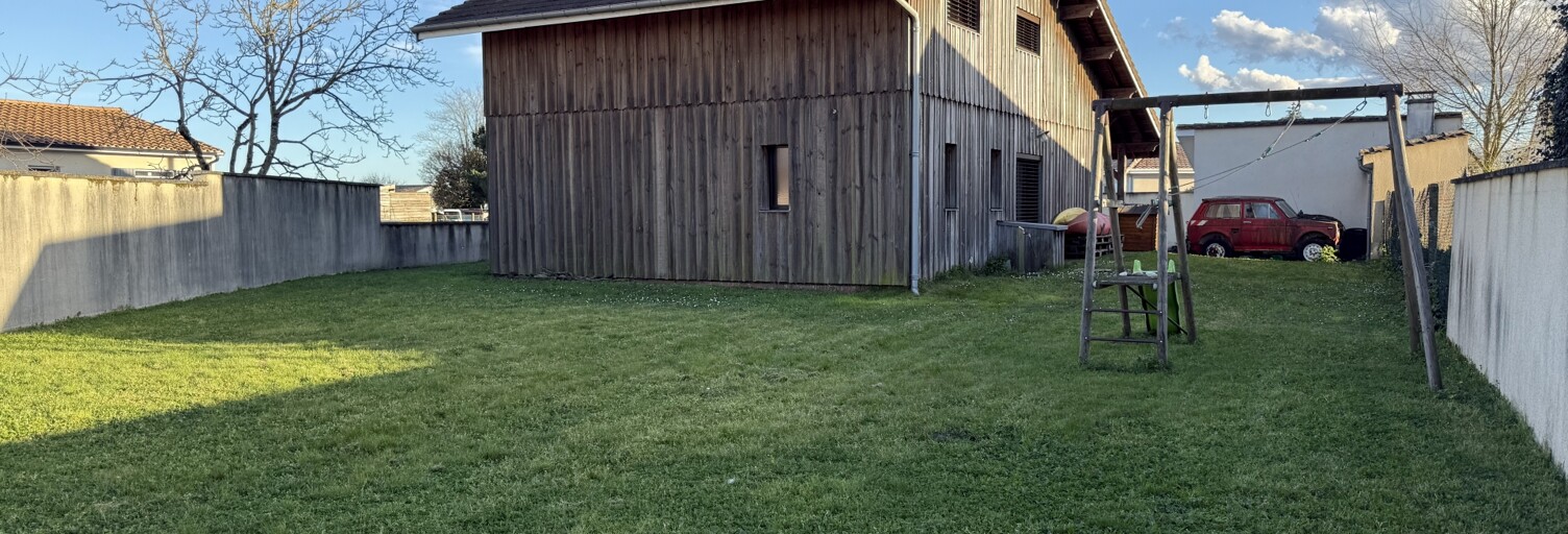 Maison 5 Pièces 126 m² à vendre à Lamarque (33460)